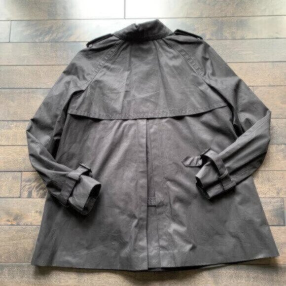 Banana Republic Trench Coat - Picture 2 of 2